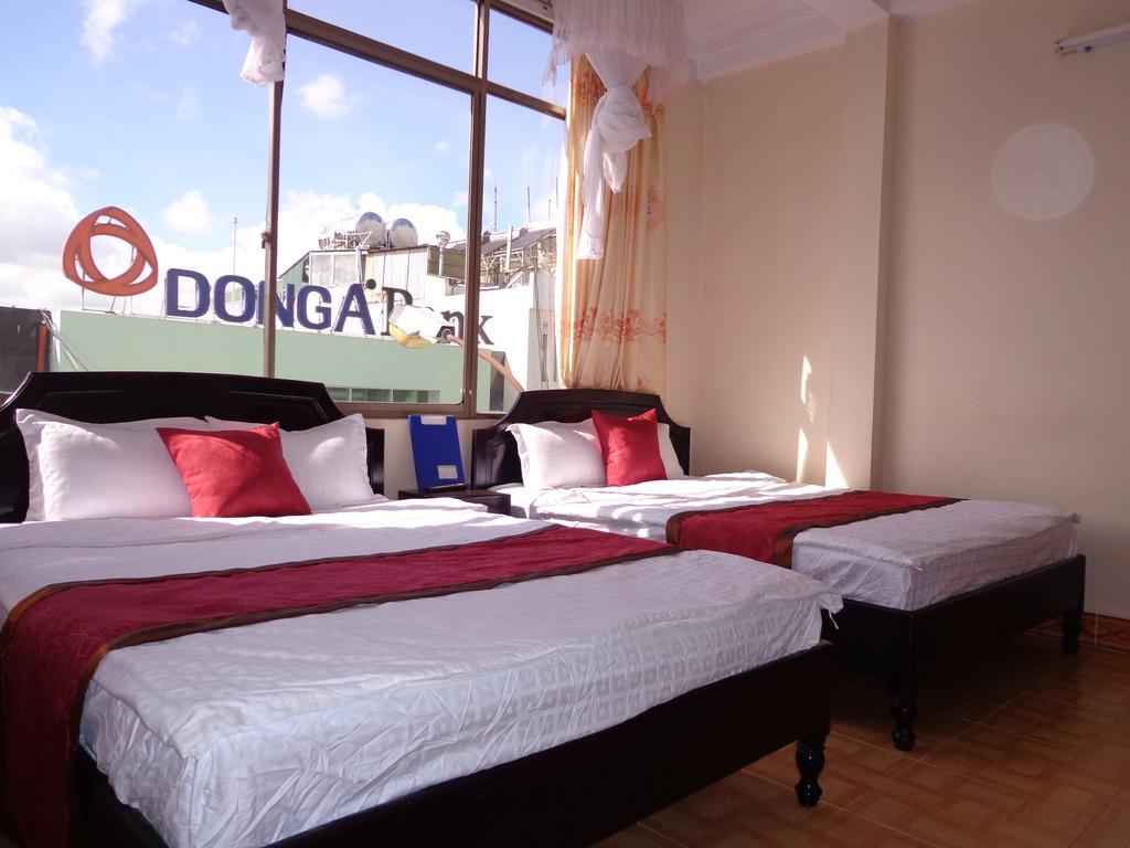 Phuong Tung Hotel Dalat Exterior foto